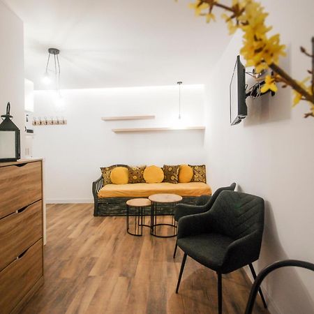 Conil Apartamentos La Dama Y El Vagabundo 科尼尔-德拉弗龙特拉 外观 照片