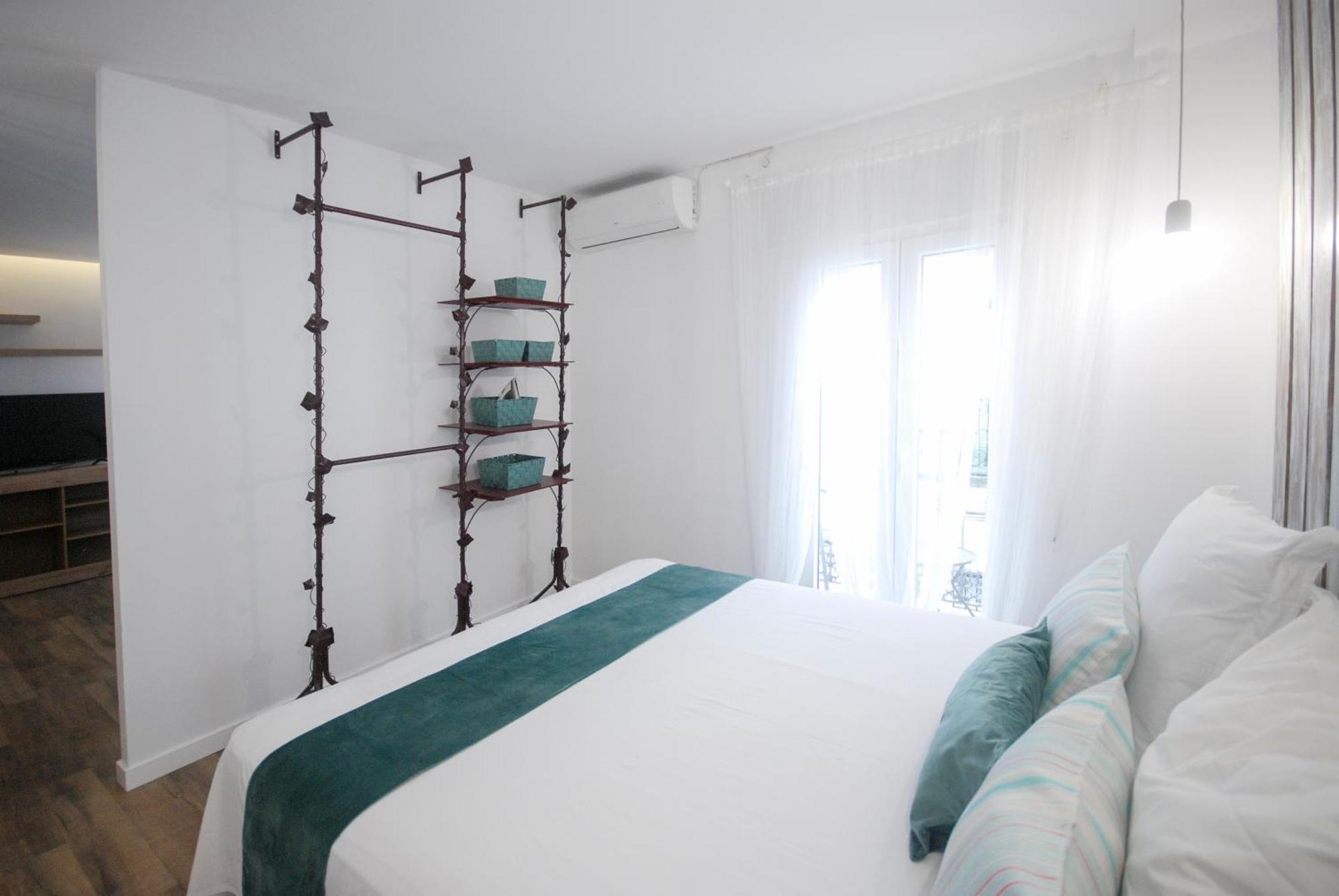 Conil Apartamentos La Dama Y El Vagabundo 科尼尔-德拉弗龙特拉 外观 照片