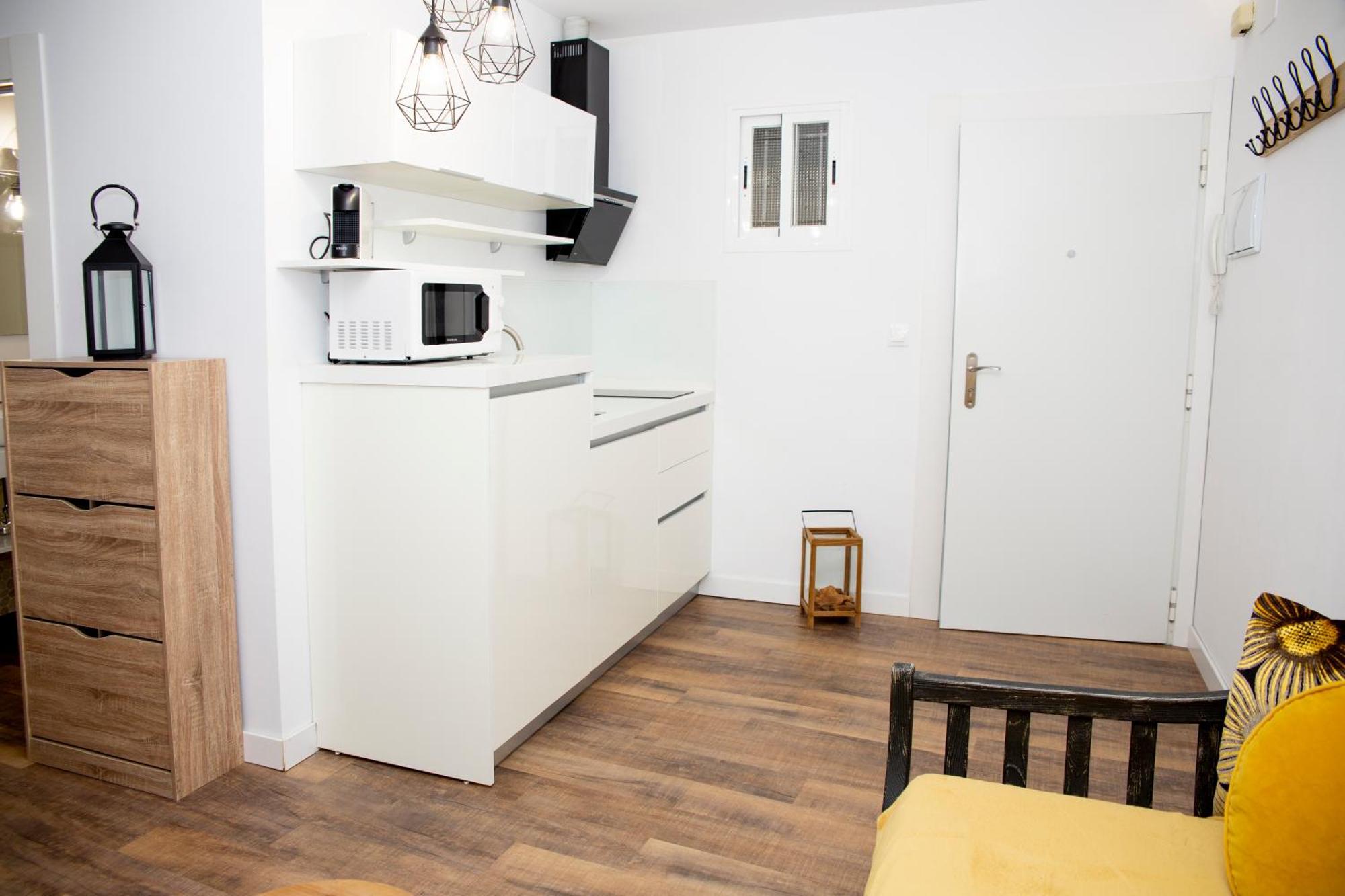 Conil Apartamentos La Dama Y El Vagabundo 科尼尔-德拉弗龙特拉 外观 照片