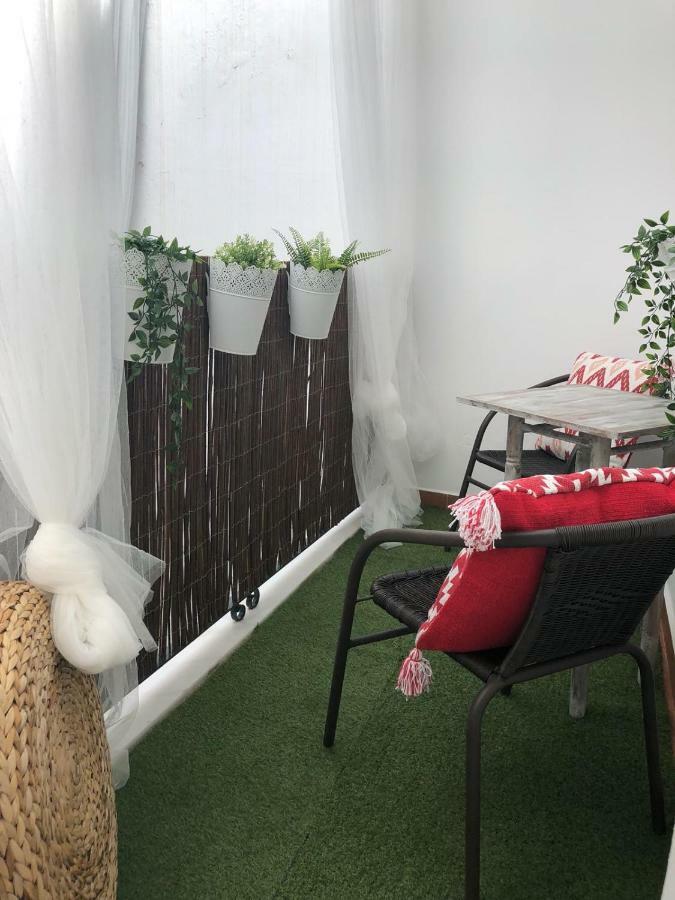 Conil Apartamentos La Dama Y El Vagabundo 科尼尔-德拉弗龙特拉 外观 照片